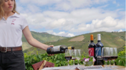 Visit and Single-harvest Tawny port Barrel tasting 